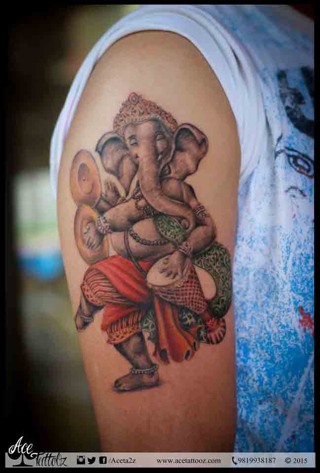 Pinky Darling @ Black Hope Tattoo • Dancing Ganesha top of back...