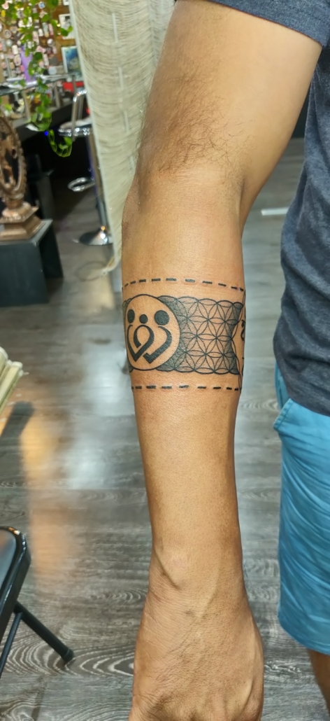 Minimalist Elephant Temporary Tattoo Set (2 tattoos) – TattooIcon