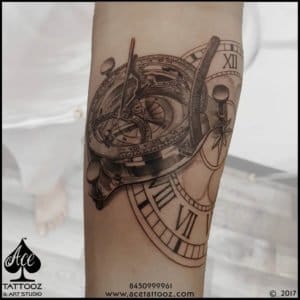 Realistic-Compass-3D-Tattoo-300×300