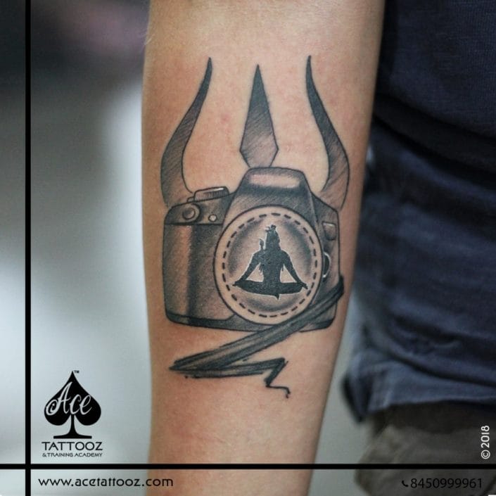 Shiva-with-Camera-Black-and-Grey-Tattoo-Designs-705×705
