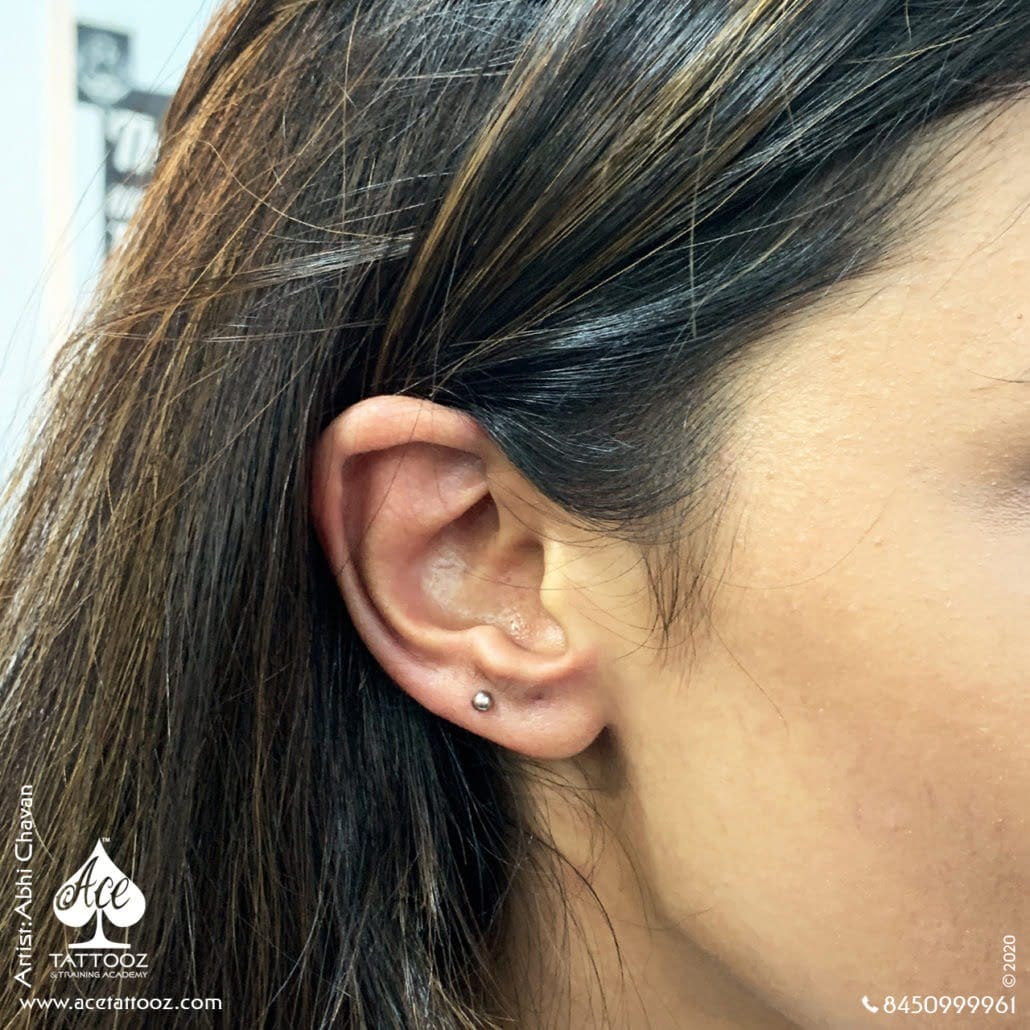 ear-piercing-1030×1030