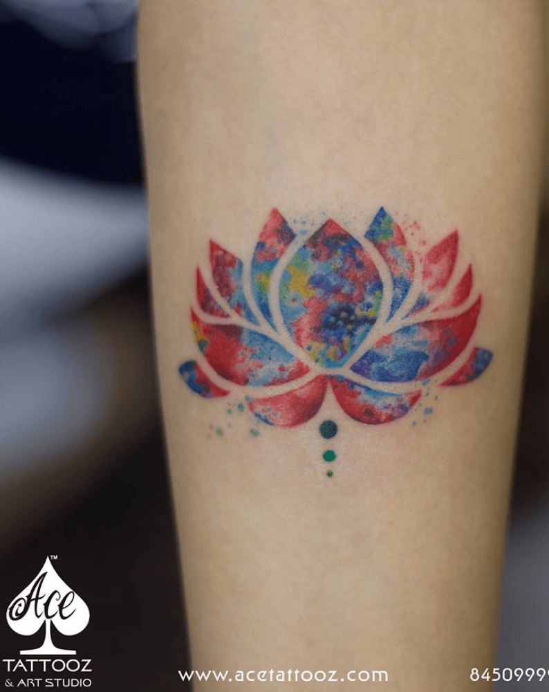 women_floral_tattoo