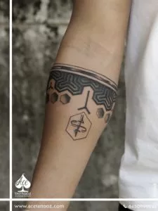 Armband Black and White Tattoo Designs - Ace Tattooz