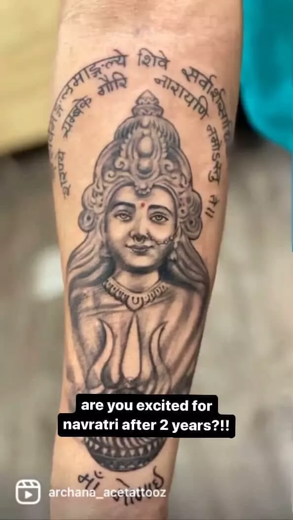 Are you exited for Navratri after 2 years!!💃..Done by: @archana_acetattooz ..#navratri #navratritattoo #acetattooz #trendingreels #fypシ #explorepage✨